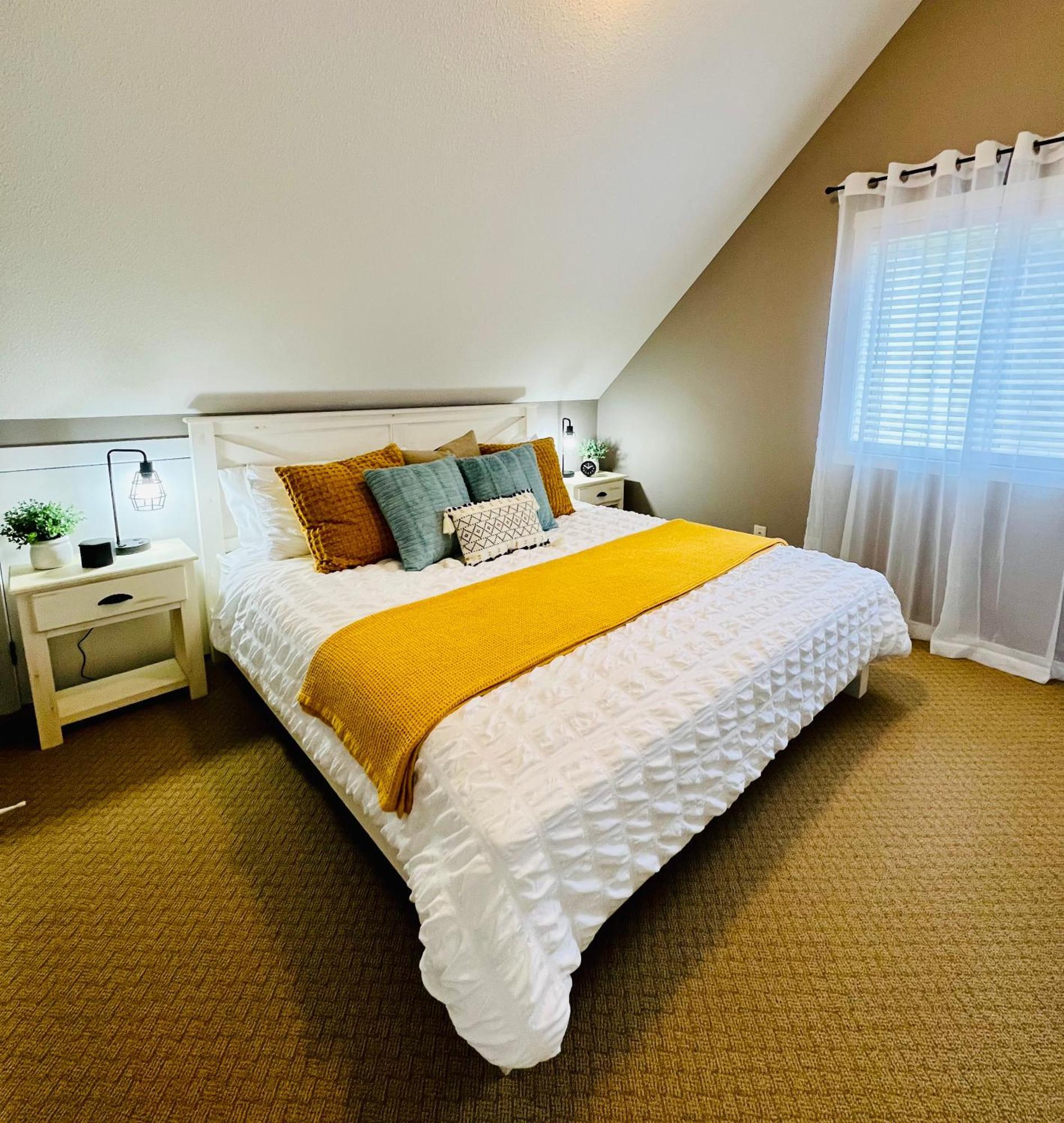 Jasmine Cottage Kelowna Eksteriør bilde